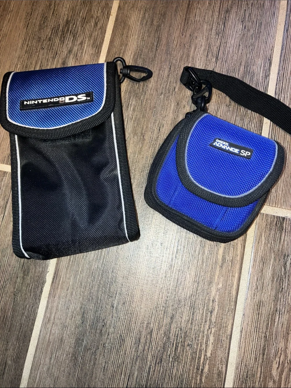 Nintendo DS & GAMEBOY ADVANCE SP CARRYING CASES